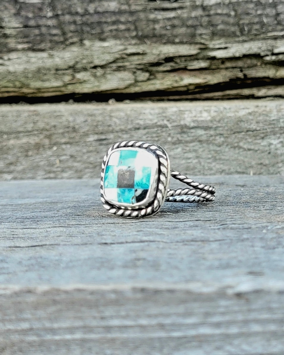 Square Checkerboard Ring (size 8.5)