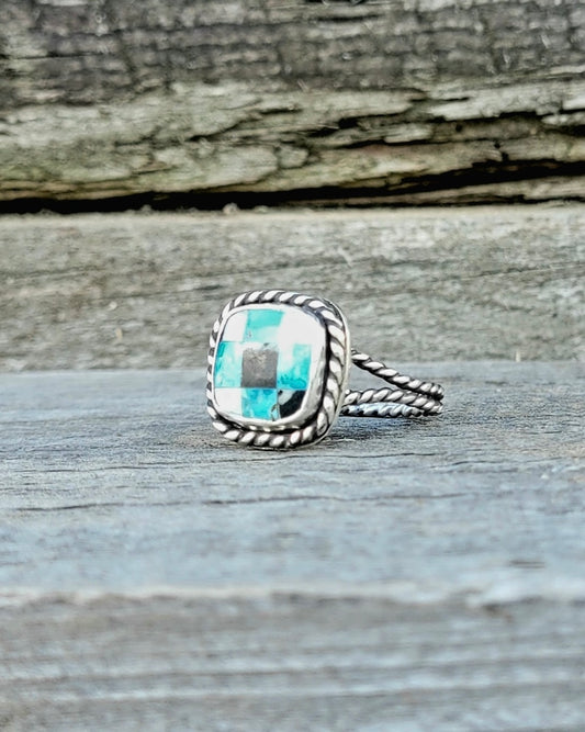 Square Checkerboard Ring (size 8.5)