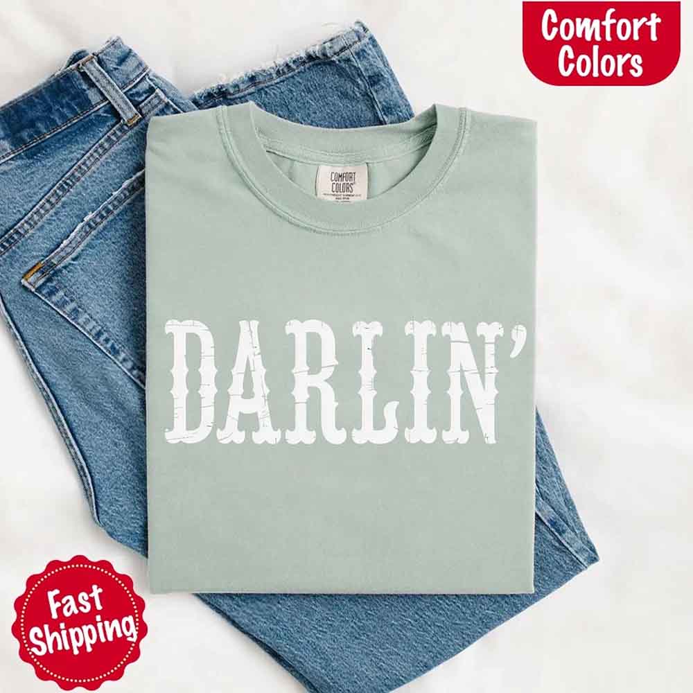 Darlinā Comfort Colors Tee