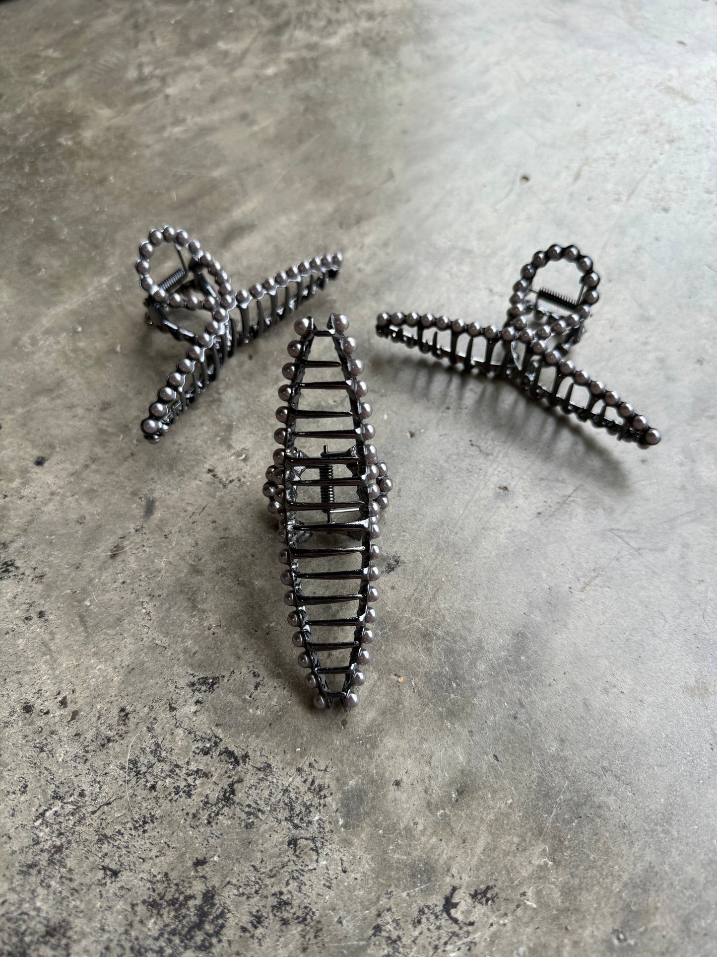 Silver Studded Claw Hair Clip