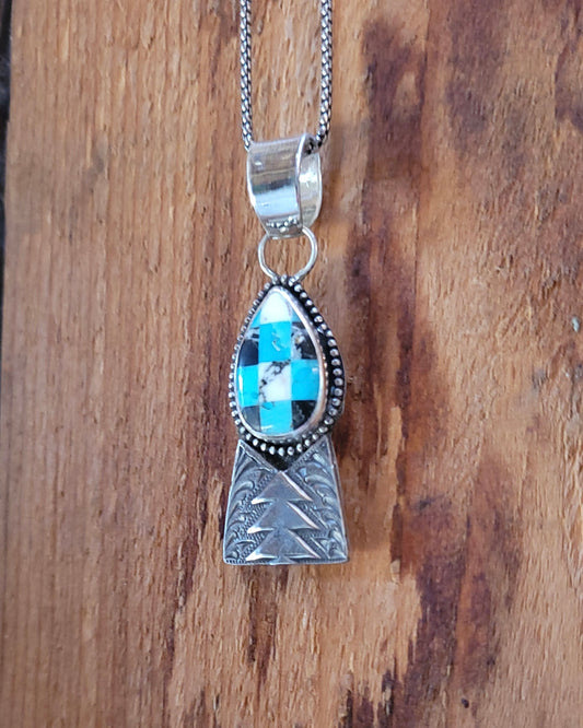Checkered Teardrop Western Pendant